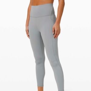 Lululemon size 6